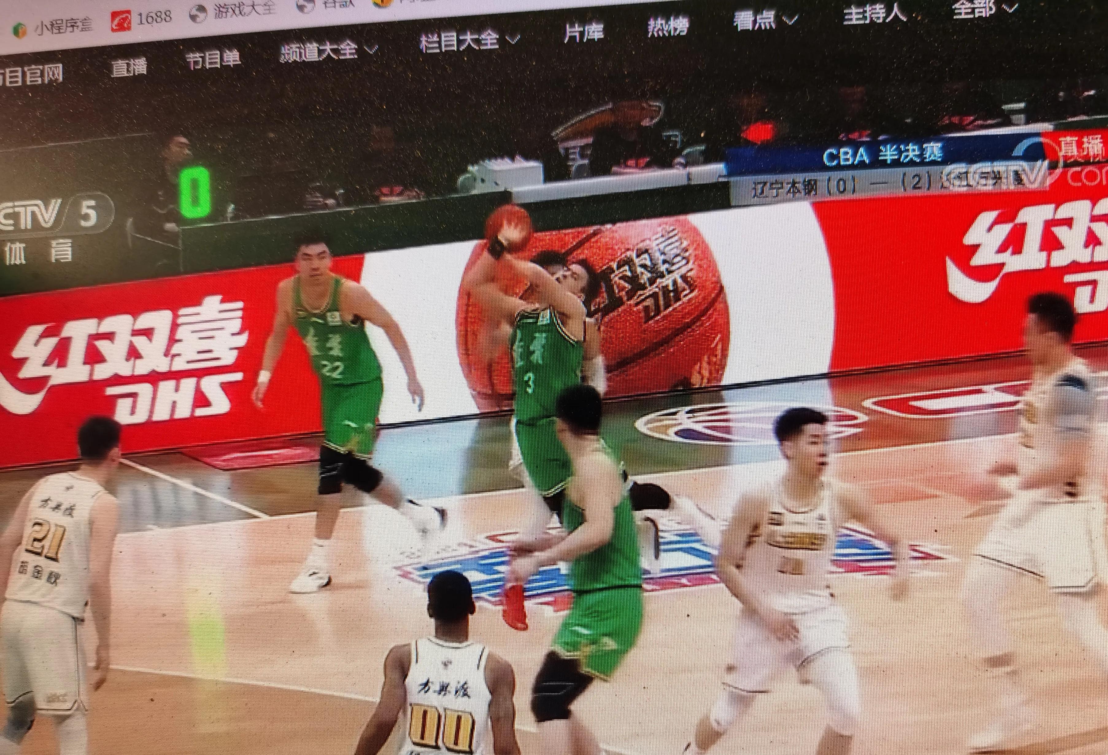 开云体育中国-包含浙江队取得惊险胜利，引发球迷狂热的词条