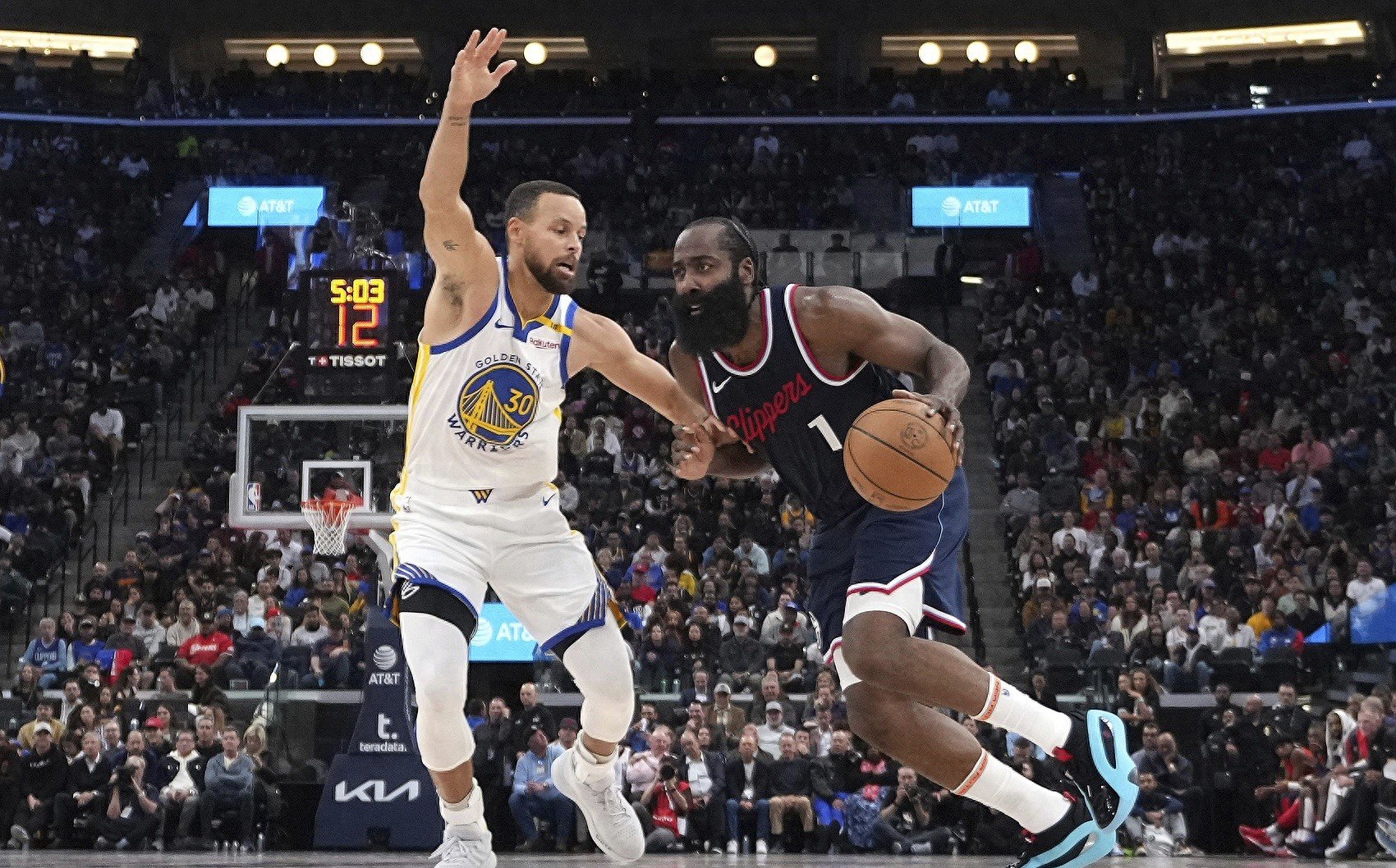 火箭大胜森林狼，主场取得胜利提升士气