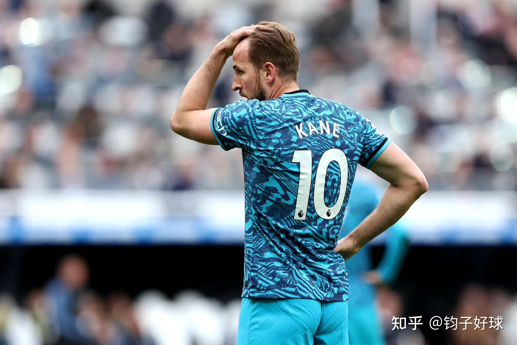 霍伊比尔双功立业，热刺客场紧随其后