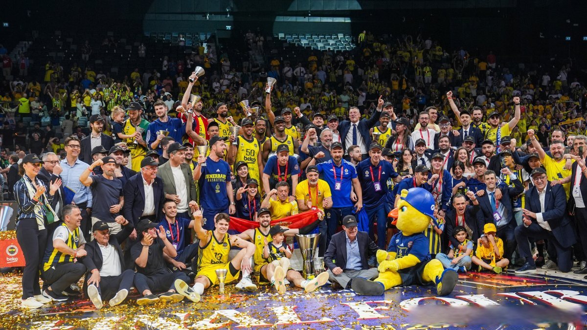 开云体育APP下载-关于欧洲传统篮球联赛颁奖典礼举行，名星闪耀的信息