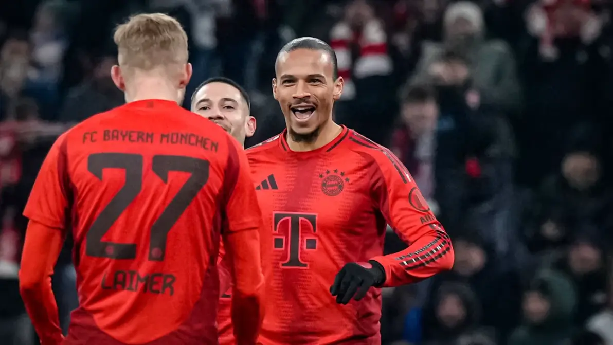 包含捷克球员引领云达不莱梅取胜，冲击德国足球的词条