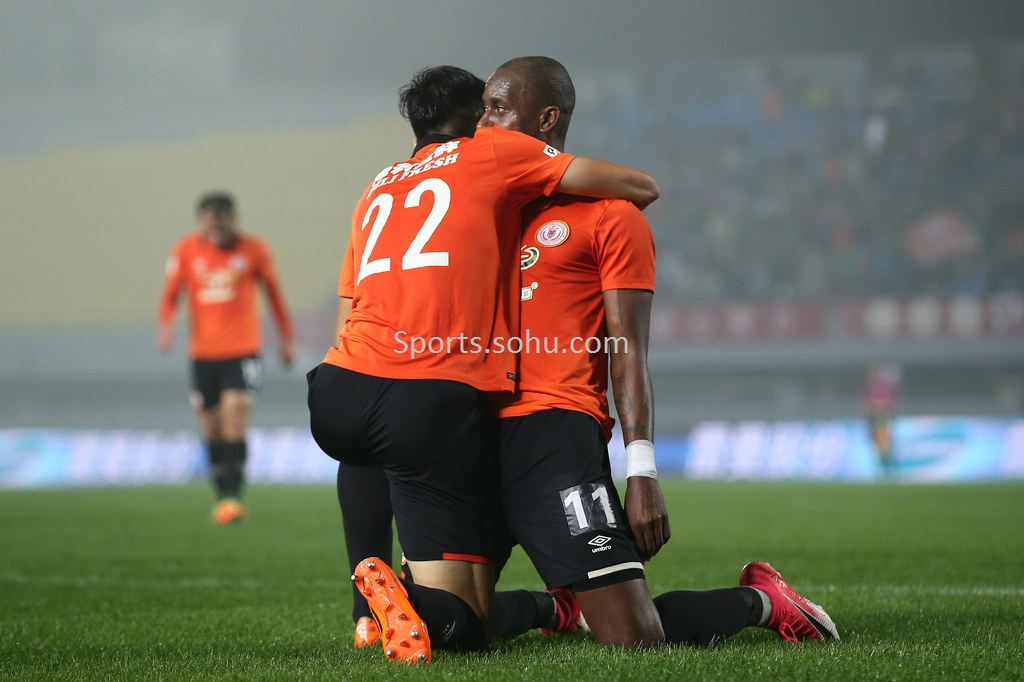 开云平台-奥斯纳布吕克连胜被终结，寻找反弹之路