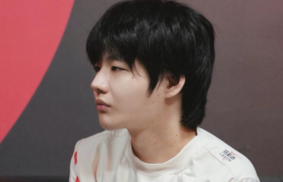 WBG横扫RNG，Knight团战一打五宿敌对决小组赛，强势挺进下一轮的简单介绍