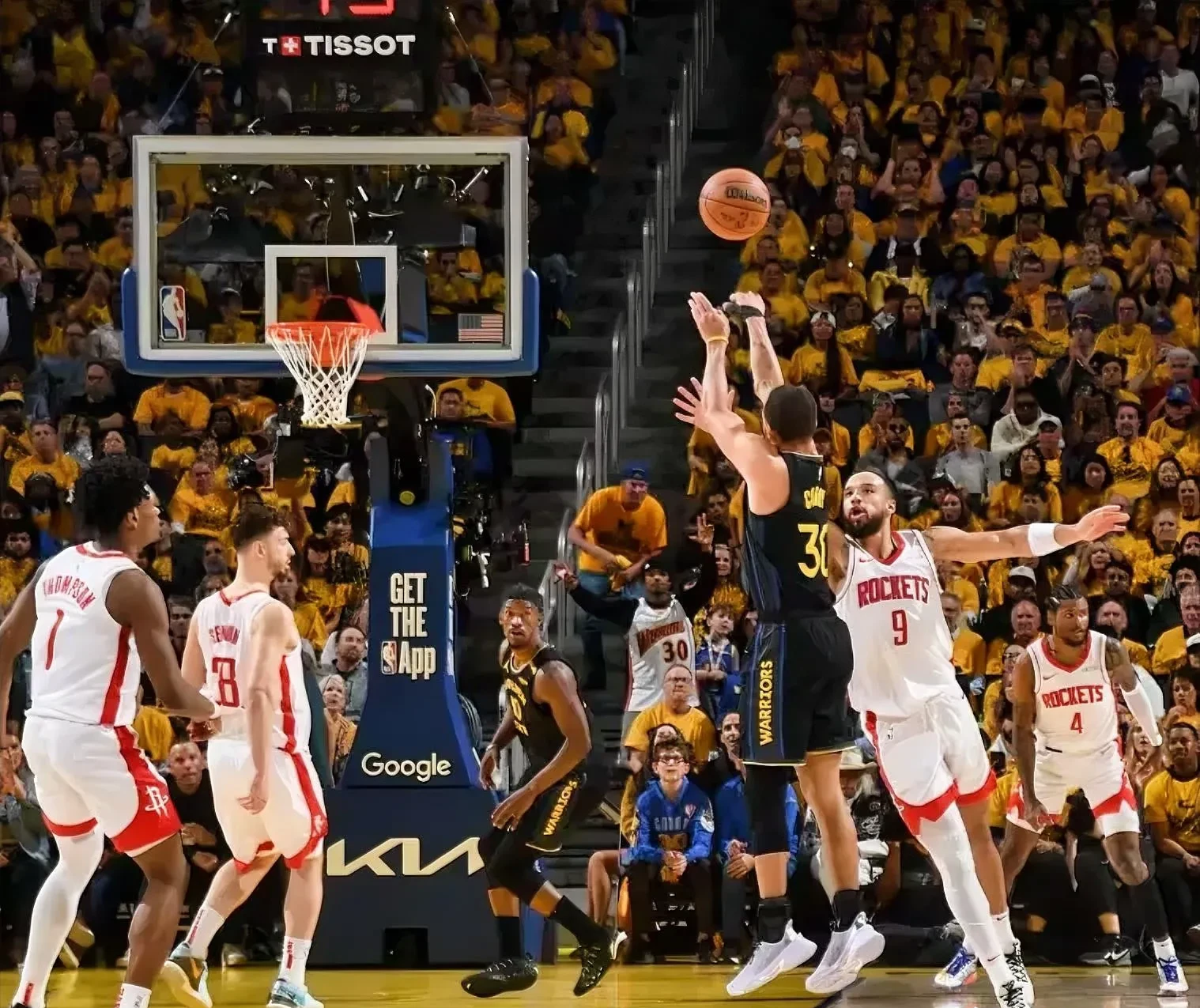 火箭遭遇惨败，骑士主场取得反弹胜利