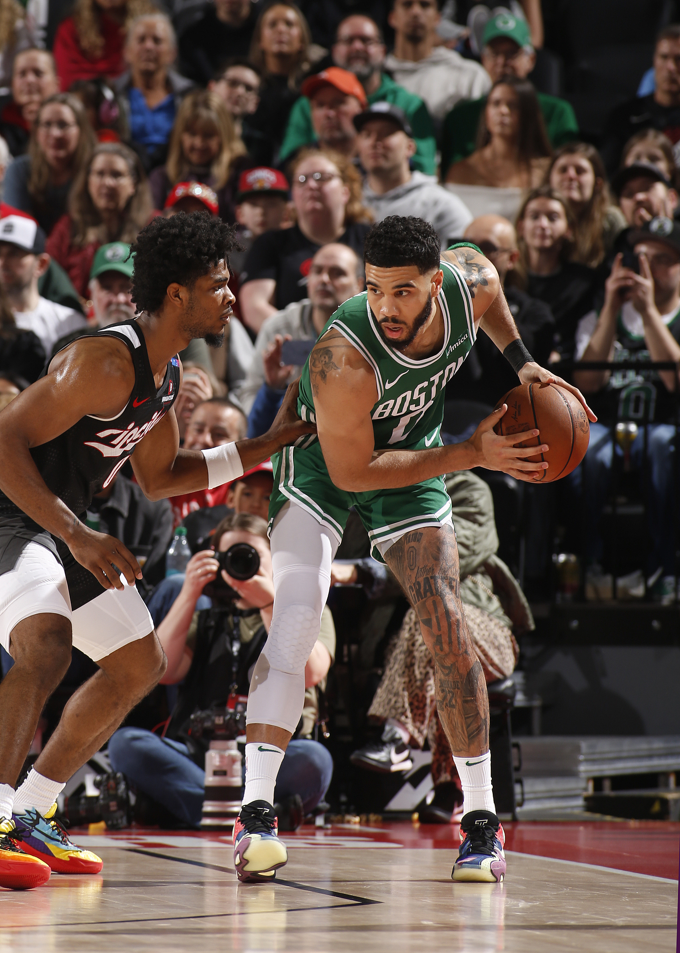 开云体育官网-开拓者主场击败太阳连胜势头强劲