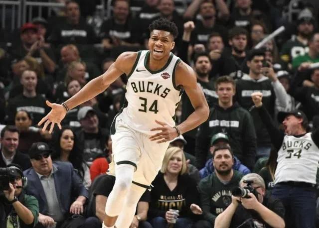 开云体育APP下载-雄鹿险胜黄蜂，字母哥发挥关键作用