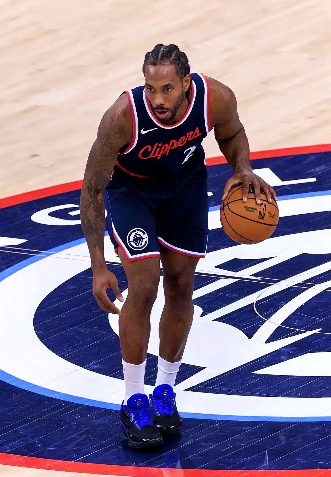 开云官网-快船队肩负重任，胜负将在一线之间