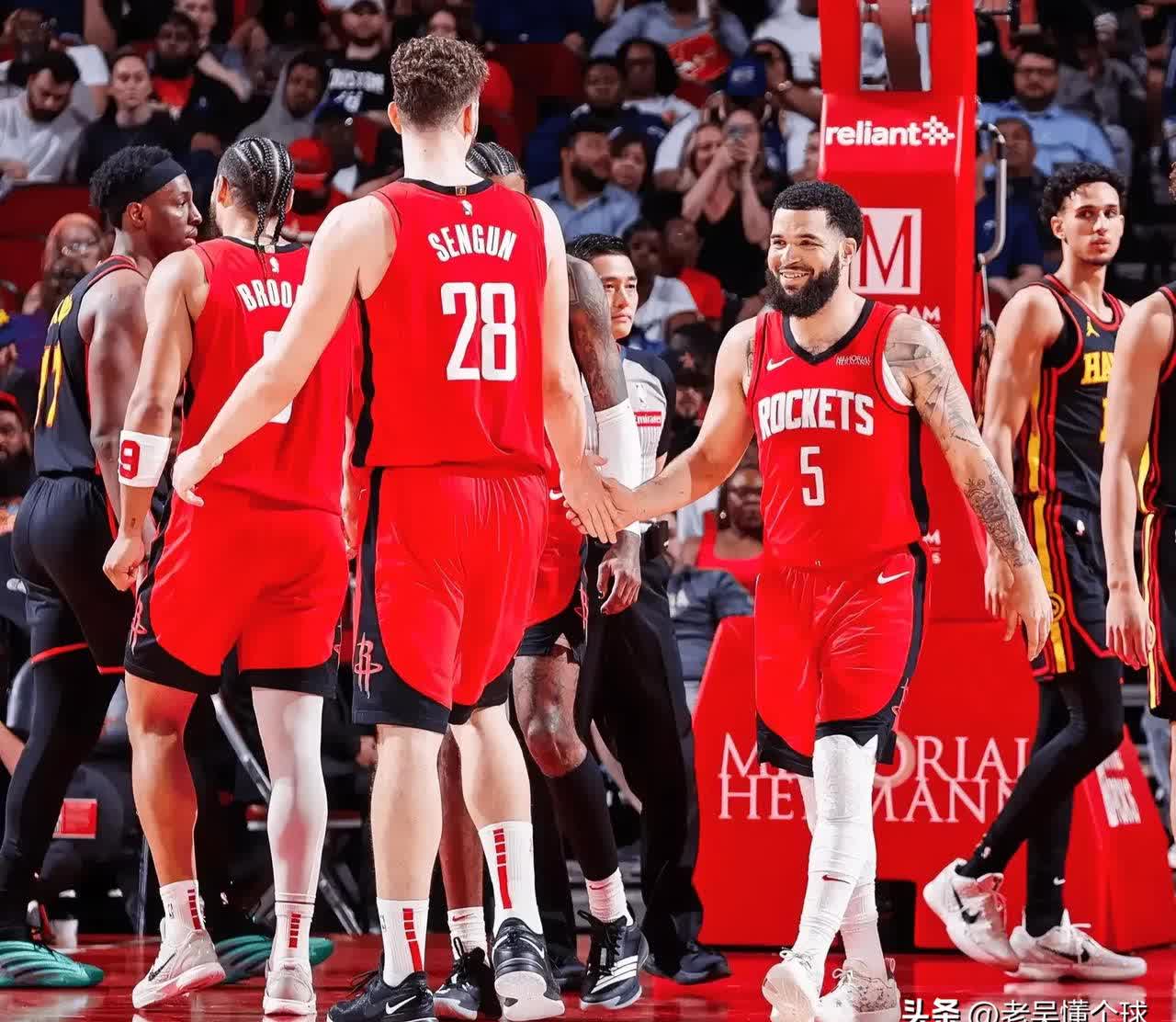 开云体育app-火箭主场惨败，西部决赛战局再次陷入僵局